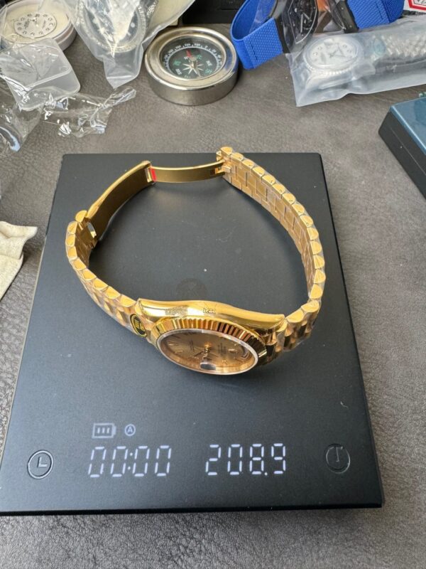 Rolex Yellow Gold Day-Date 40mm Caliber 3255 Pair of Original Weights - Image 2