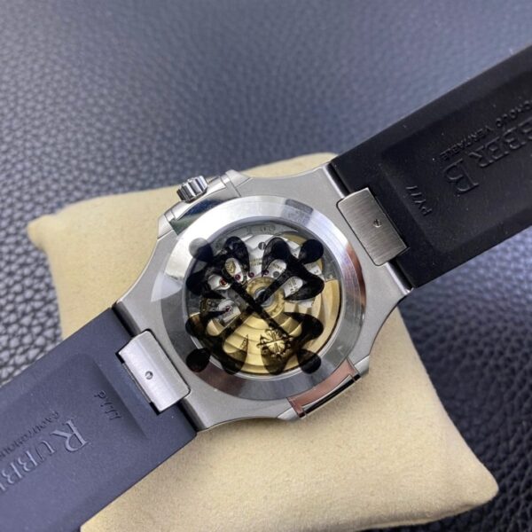 Patek Philippe Nautilus 5726 - Image 2