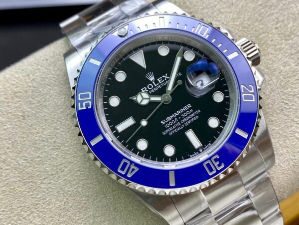 Submariner Date116610 LV 1:1 Superclone(black dial blue sub) - Image 8