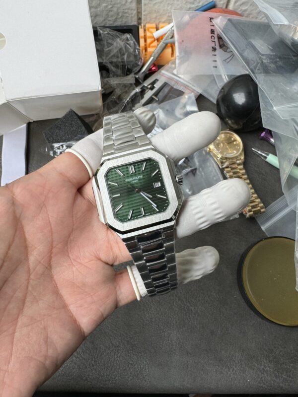 Patek Philippe Latest Model 5821 Square - Image 10
