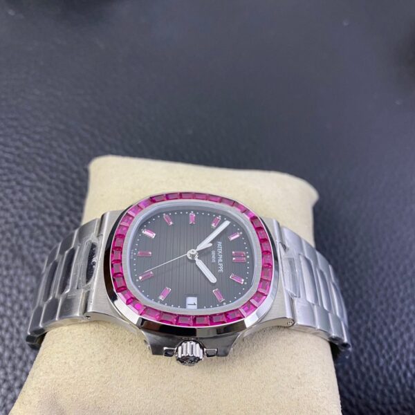 Patek Philippe 5711 Hand-set rubies - Image 4