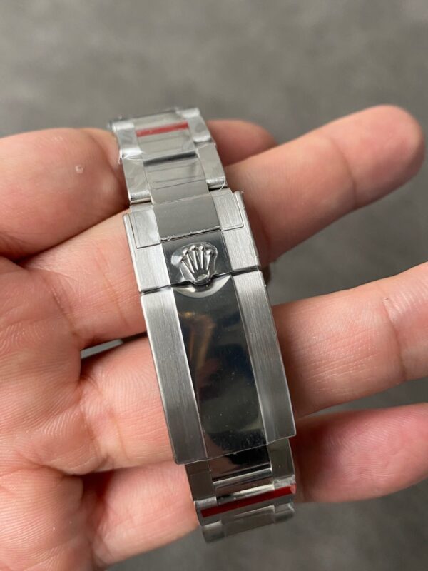 Rolex Yachtmaster Stainless Steel 268622- 1:1 Superclone( blue dial yacht master 40mm) - Image 2