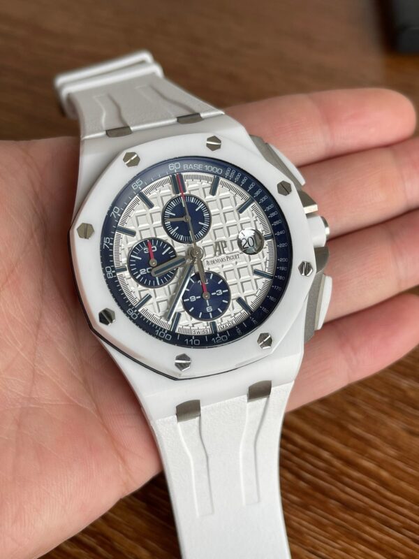 Audemars Piguet Royal Oak Offshore 26400 Wrist - Image 5