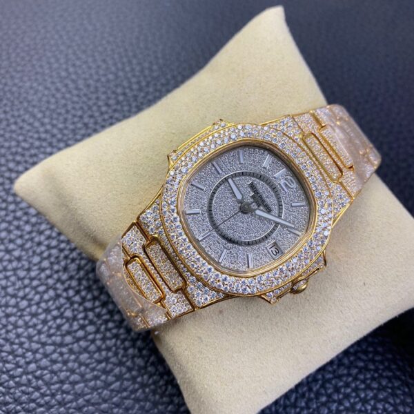 Patek Philippe Nautilus 7021/1G-001 Nautilus Full Sky Ladies Automatic Mechanical - Image 8