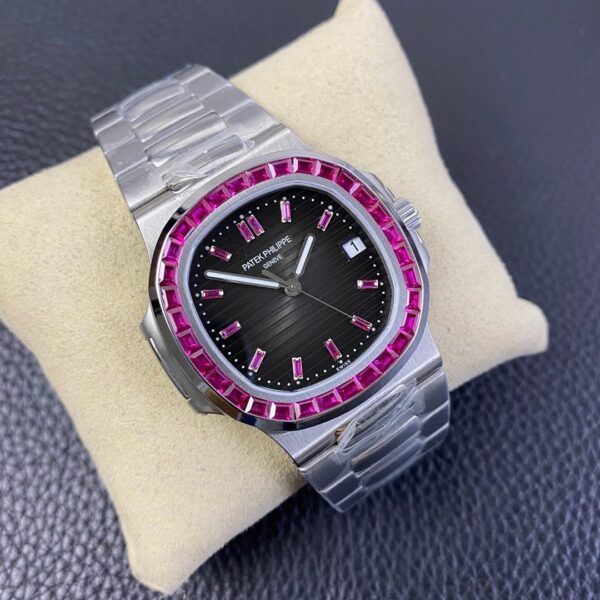 Patek Philippe 5711 Hand-set rubies - Image 7