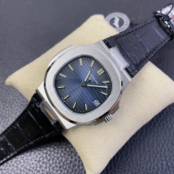 Patek Philippe 5711 Belt model - Image 8