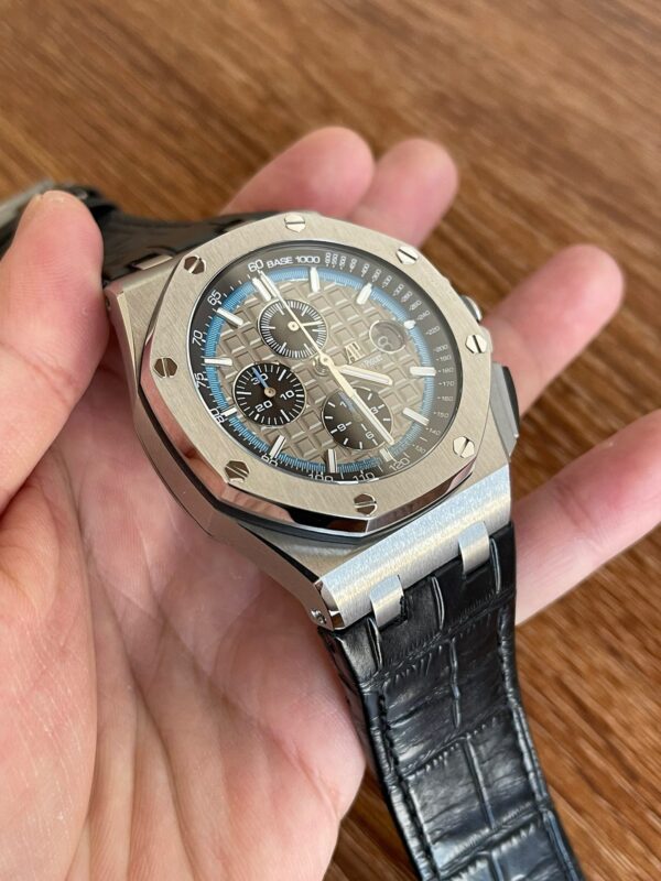 Audemars Piguet AP26400 Royal Oak 44mm Diameter - Image 5
