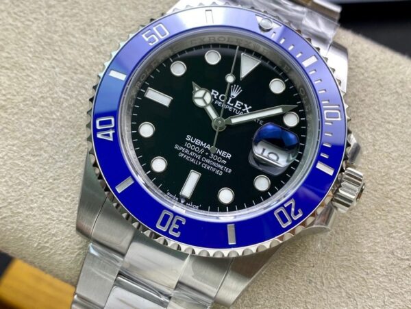 Submariner Date116610 LV 1:1 Superclone(black dial blue sub) - Image 9