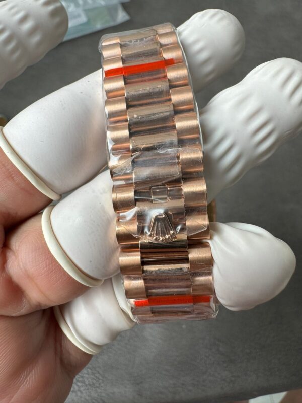 Rolex Day-Date 40mm - Image 4