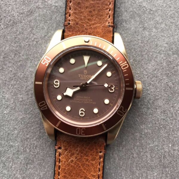 Tudor - Image 5