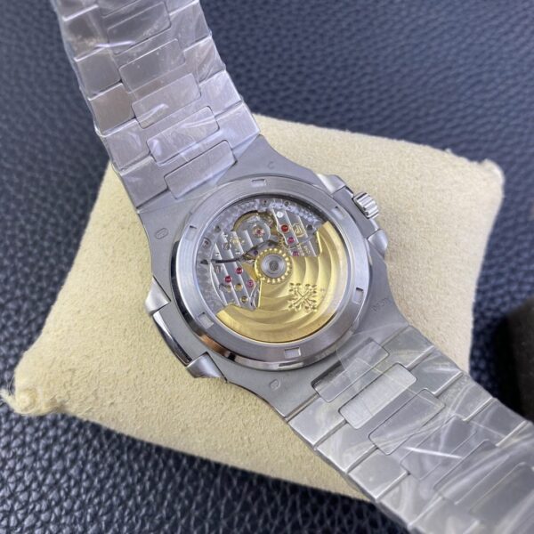 Patek Philippe 5711 moissanite - Image 3