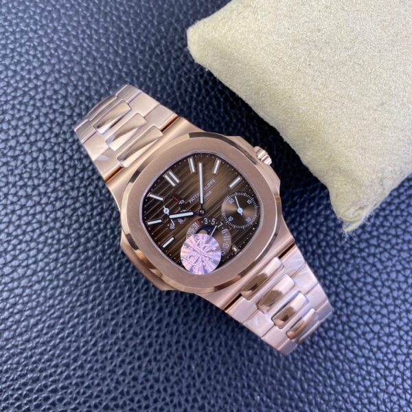 Patek Philippe Nautilus 5712 - Image 3