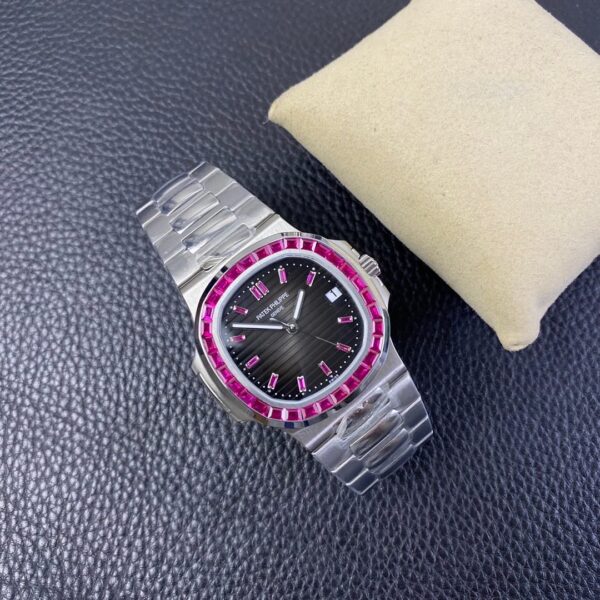 Patek Philippe 5711 Hand-set rubies - Image 3