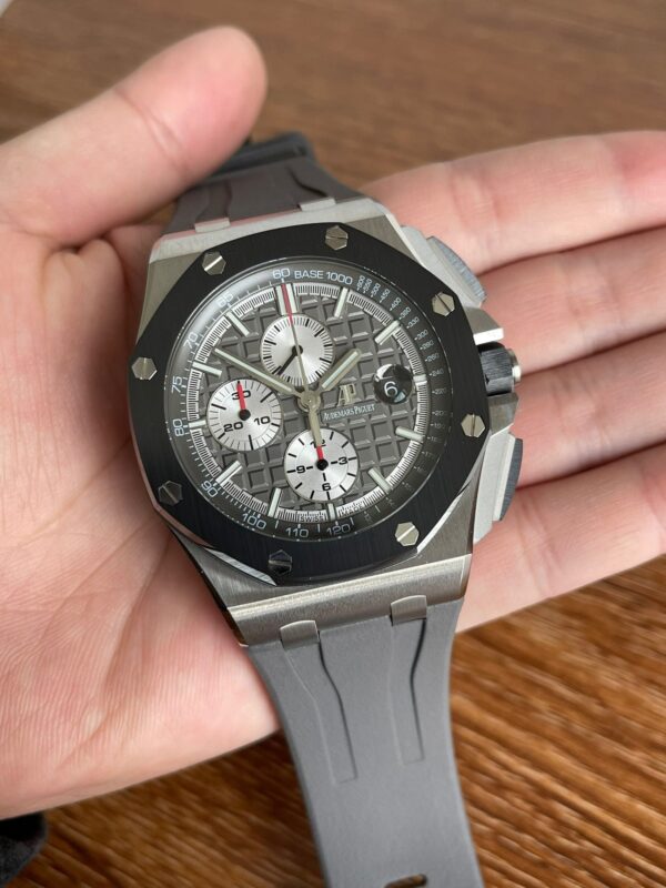Audemars Piguet AP26400 Royal Oak 44mm Diameter - Image 7