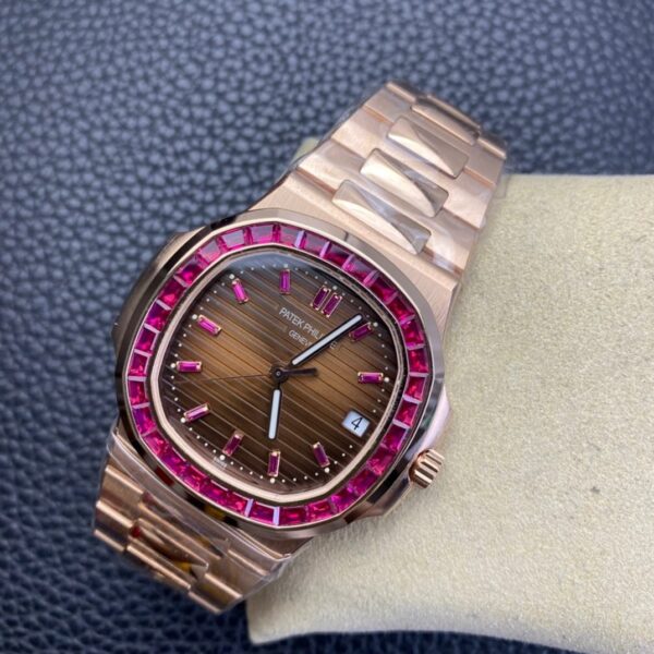 Patek Philippe 5711 18k gold-plated ruby - Image 6