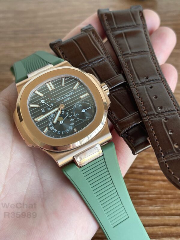 Patek Philippe Nautilus 5712 - Image 9