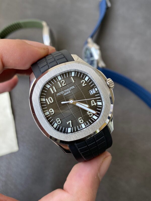 Patek Philippe Aquanaut 5167 Modified dial/movement refinished - Image 8