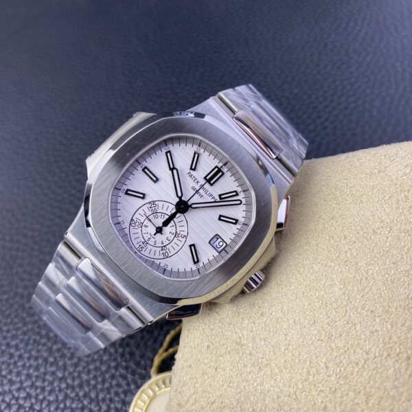 Patek Philippe Nautilus 5980 Chronograph - Image 7