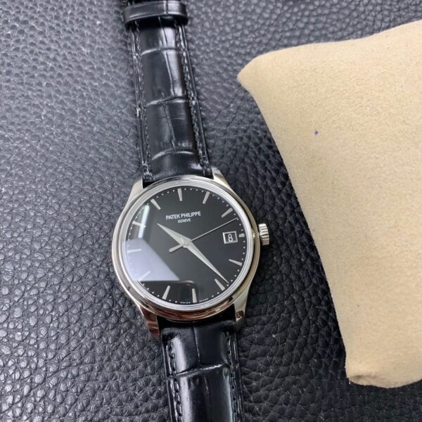Patek Philippe Classic 5227 - Image 4