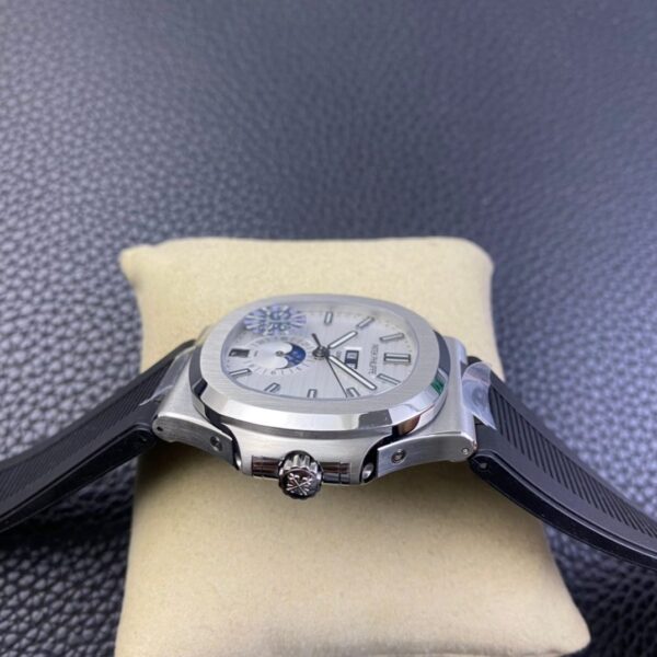 Patek Philippe Nautilus 5726 - Image 6
