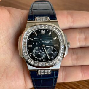 Patek Philippe Nautilus 5712 moissanite