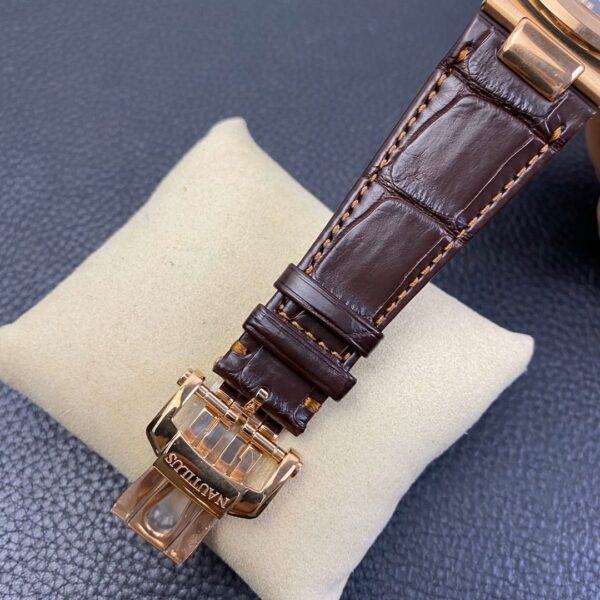 Patek Philippe 5711 Belt model - Image 5