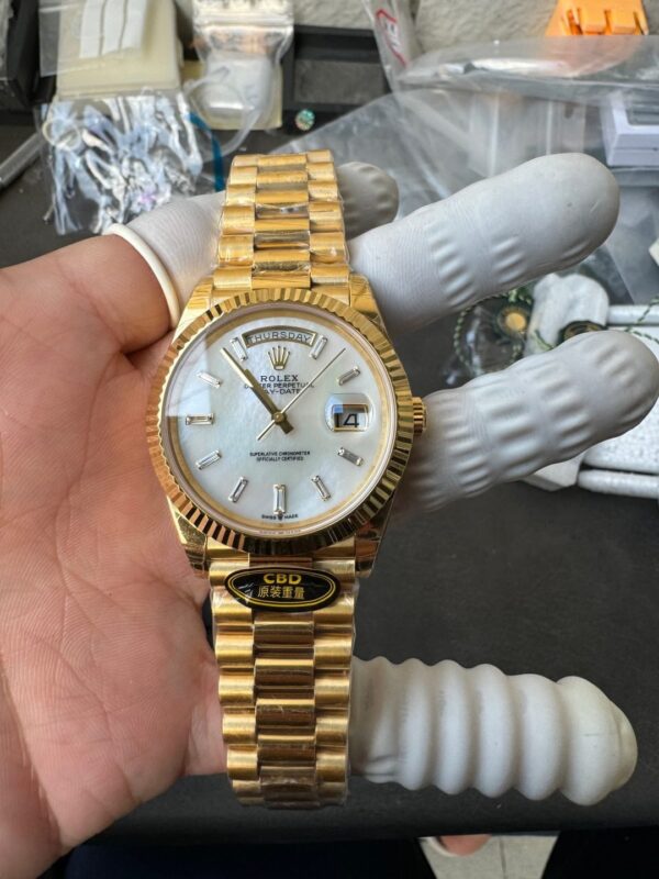 Rolex Yellow Gold Day-Date 40mm Caliber 3255 Pair of Original Weights - Image 13