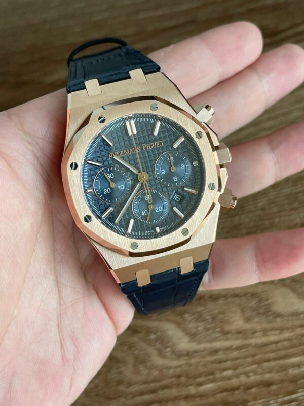 Audemars Piguet Royal Oak 26331OR Chronograph with Genuine (Small Seconds in 6) - Image 3