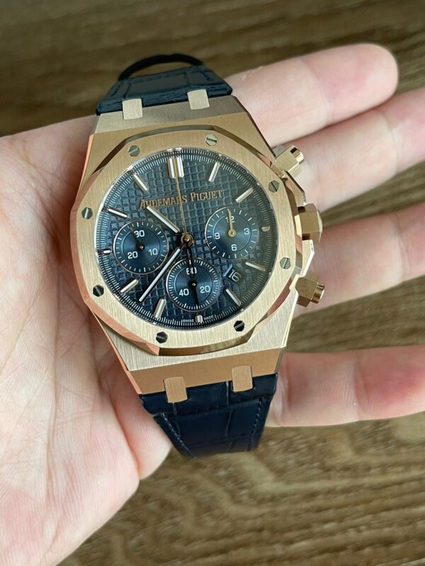 Audemars Piguet Royal Oak 26331OR Chronograph with Genuine (Small Seconds in 6) - Image 2