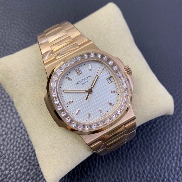 Patek Philippe 5711 Nautilus Moissanite - Image 9
