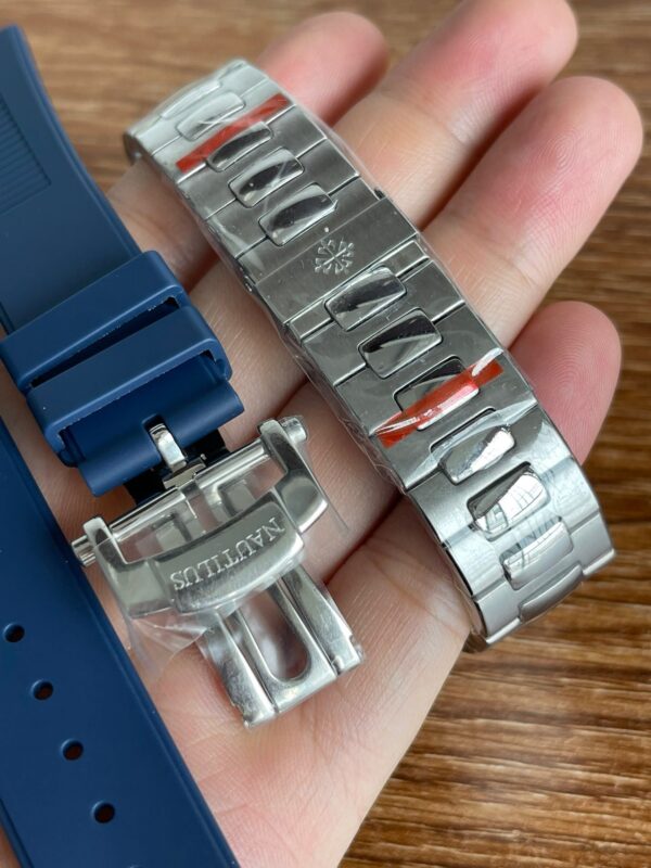 Patek Philippe 5711 Blue Strap Optional - Image 4
