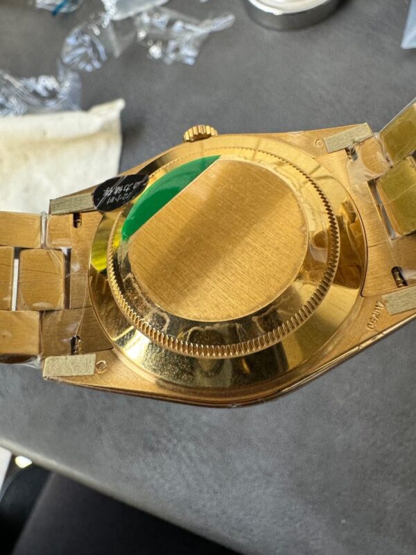 Rolex Yellow Gold Day-Date 40mm Caliber 3255 Pair of Original Weights - Image 6