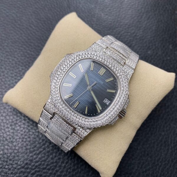 Patek Philippe 5711 Nautilus Moissanite - Image 3