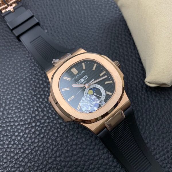 Patek Philippe Nautilus 5726A - Image 4