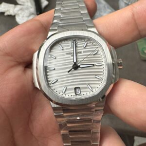 Patek Philippe 7118 Nautilus women-s